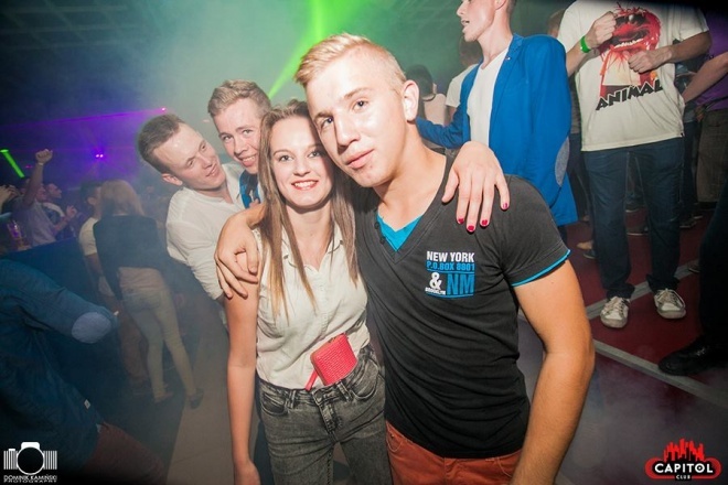 Noc Wariatów w klubie Capitol [31.07.2015] - zdjęcie #146 - eOstroleka.pl