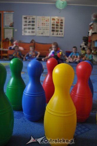 Dzień Hawajski w Punkcie Przedszkolnym Kangurek [31.07.2015] - zdjęcie #24 - eOstroleka.pl