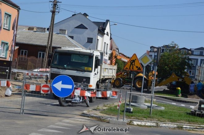 Remont ulic na os. Łęczysk [05.08.2015] - zdjęcie #4 - eOstroleka.pl