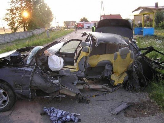 Wypadek w Krasnem (08.08.09) - zdjęcie #8 - eOstroleka.pl