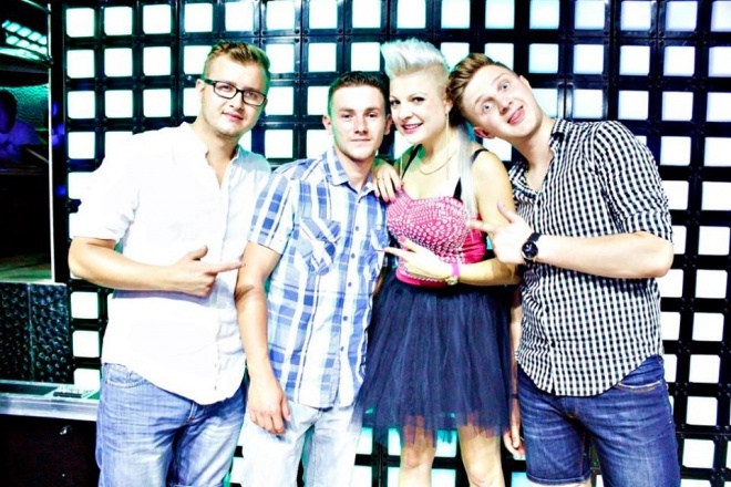 Piękni i Młodzi w Clubie Ibiza Zalesi [01.08.2015] - zdjęcie #89 - eOstroleka.pl