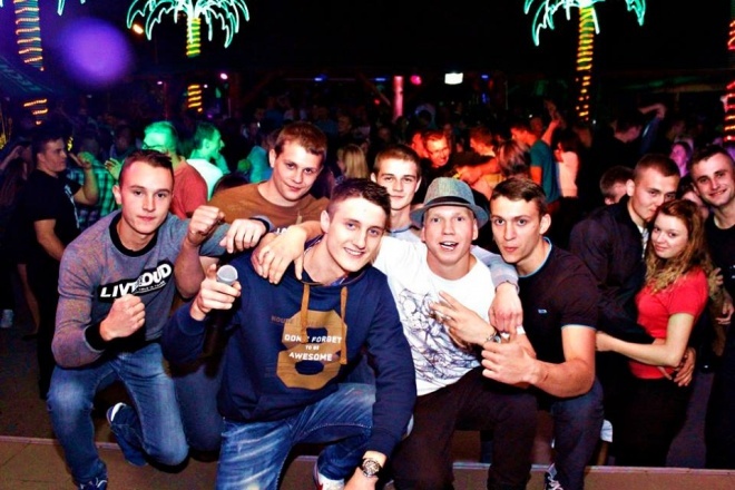 Piękni i Młodzi w Clubie Ibiza Zalesi [01.08.2015] - zdjęcie #146 - eOstroleka.pl