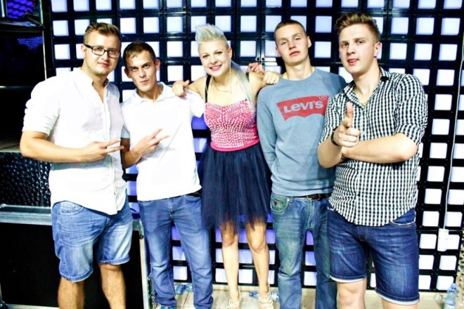 Piękni i Młodzi w Clubie Ibiza Zalesi [01.08.2015] - zdjęcie #186 - eOstroleka.pl