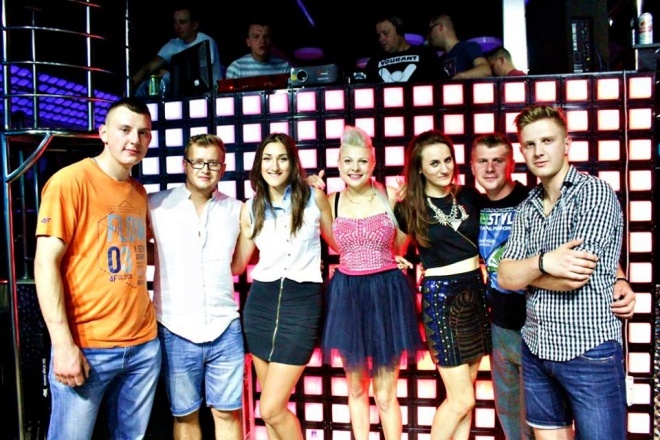 Piękni i Młodzi w Clubie Ibiza Zalesi [01.08.2015] - zdjęcie #194 - eOstroleka.pl