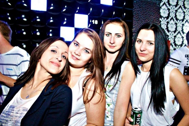 Piękni i Młodzi w Clubie Ibiza Zalesi [01.08.2015] - zdjęcie #197 - eOstroleka.pl