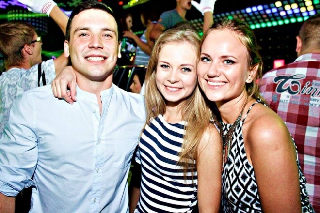 Piękni i Młodzi w Clubie Ibiza Zalesi [01.08.2015] - zdjęcie #198 - eOstroleka.pl