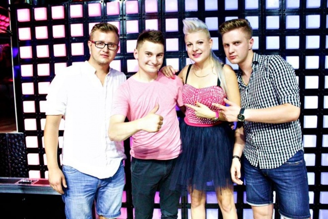 Piękni i Młodzi w Clubie Ibiza Zalesi [01.08.2015] - zdjęcie #214 - eOstroleka.pl