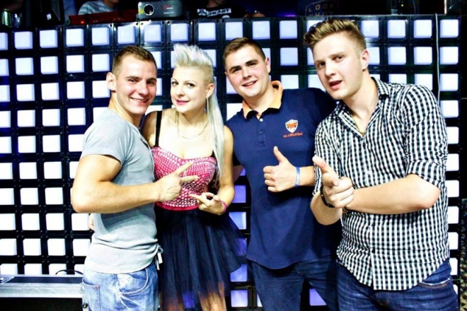Piękni i Młodzi w Clubie Ibiza Zalesi [01.08.2015] - zdjęcie #219 - eOstroleka.pl