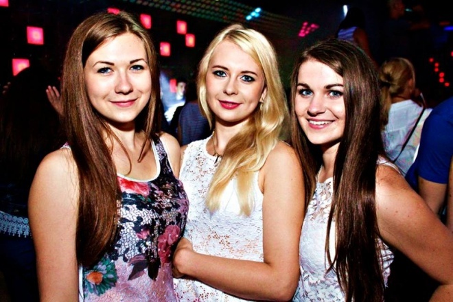 Piękni i Młodzi w Clubie Ibiza Zalesi [01.08.2015] - zdjęcie #227 - eOstroleka.pl