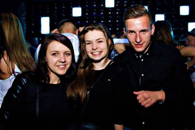 Piękni i Młodzi w Clubie Ibiza Zalesi [01.08.2015] - zdjęcie #245 - eOstroleka.pl