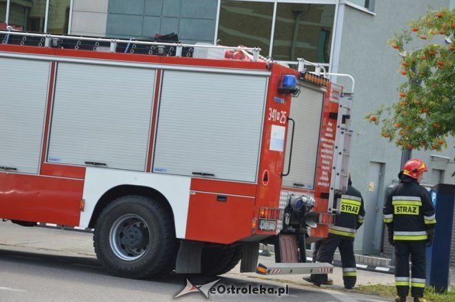 Alarm pożarowy w banku BZ WBK [09.08.2015] - zdjęcie #15 - eOstroleka.pl