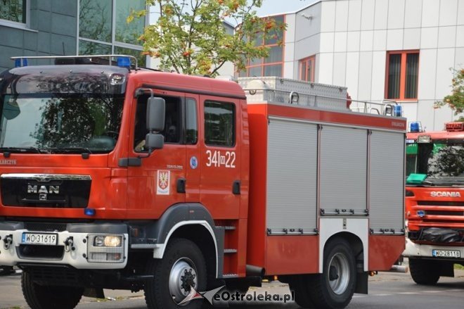 Alarm pożarowy w banku BZ WBK [09.08.2015] - zdjęcie #22 - eOstroleka.pl