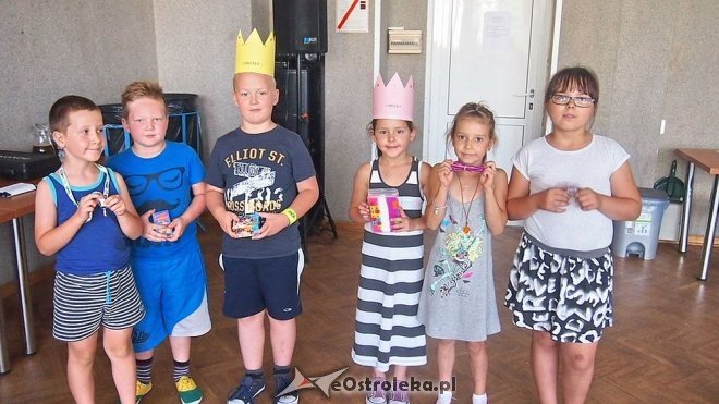 Dobiegły końca półkolonie w Klubie Lokator [10.08.2015] - zdjęcie #34 - eOstroleka.pl