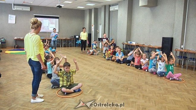 O zagrożonych wyginięciem fokach z uczestnikami półkolonii w Klubie Lokator [11.08.2015] - zdjęcie #17 - eOstroleka.pl