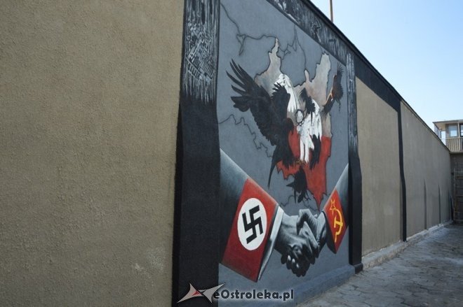 Prezentacja pierwszego muralu w Muzeum Żołnierzy Wyklętych [11.08.2015] - zdjęcie #6 - eOstroleka.pl