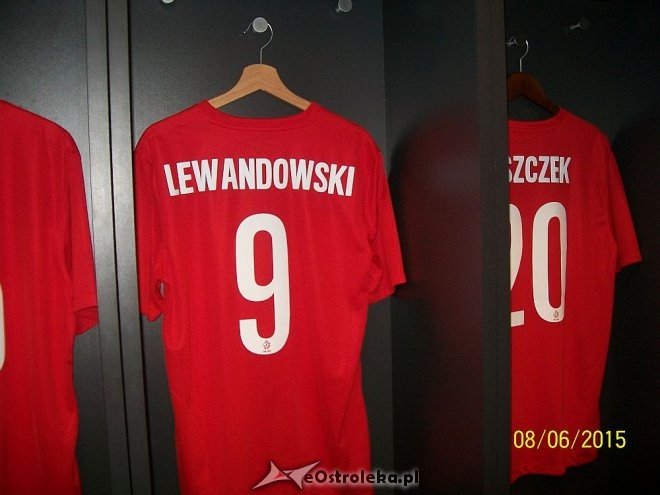 Dzieci z bloków OTBS zwiedziły Stadion Narodowy 12.08.2015] - zdjęcie #47 - eOstroleka.pl