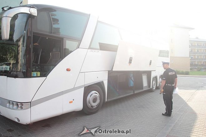 Dzieci z bloków OTBS zwiedziły Stadion Narodowy 12.08.2015] - zdjęcie #17 - eOstroleka.pl