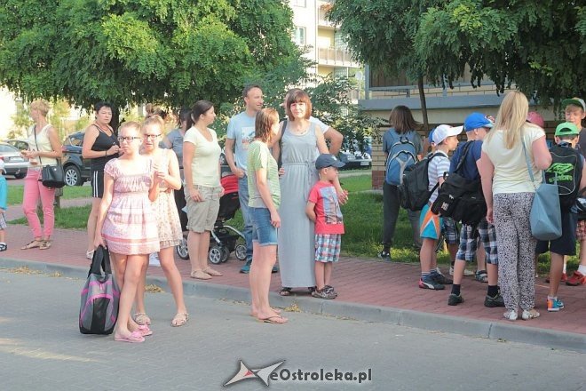 Dzieci z bloków OTBS zwiedziły Stadion Narodowy 12.08.2015] - zdjęcie #73 - eOstroleka.pl