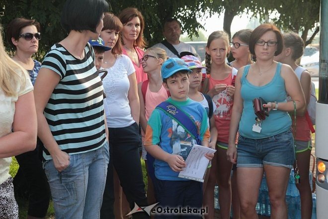 Dzieci z bloków OTBS zwiedziły Stadion Narodowy 12.08.2015] - zdjęcie #6 - eOstroleka.pl