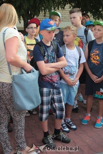 Dzieci z bloków OTBS zwiedziły Stadion Narodowy 12.08.2015] - zdjęcie #3 - eOstroleka.pl