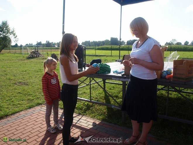 Krobia: Świetna zabawa podczas pikniku rodzinnego [12.08.2015] - zdjęcie #78 - eOstroleka.pl