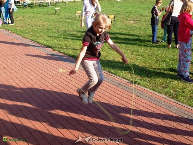 Krobia: Świetna zabawa podczas pikniku rodzinnego [12.08.2015] - zdjęcie #51 - eOstroleka.pl