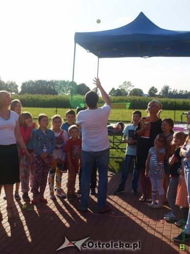 Krobia: Świetna zabawa podczas pikniku rodzinnego [12.08.2015] - zdjęcie #40 - eOstroleka.pl