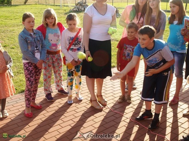 Krobia: Świetna zabawa podczas pikniku rodzinnego [12.08.2015] - zdjęcie #32 - eOstroleka.pl