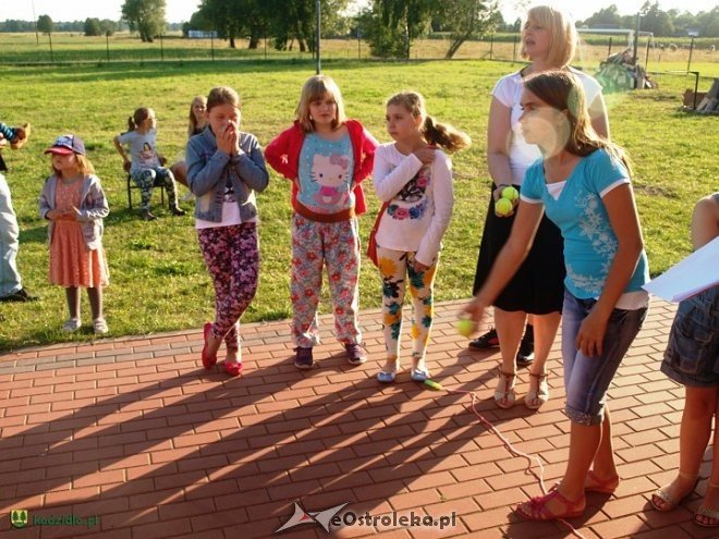 Krobia: Świetna zabawa podczas pikniku rodzinnego [12.08.2015] - zdjęcie #30 - eOstroleka.pl