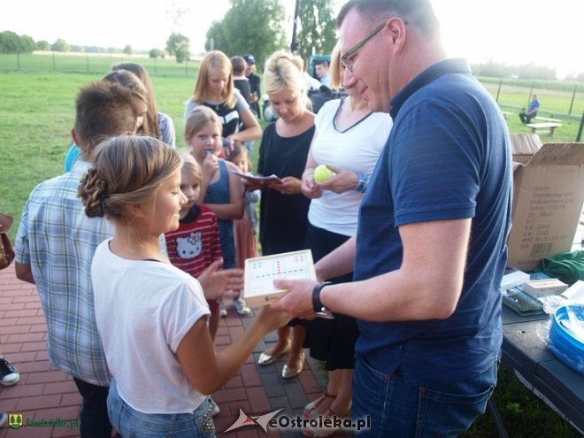 Krobia: Świetna zabawa podczas pikniku rodzinnego [12.08.2015] - zdjęcie #25 - eOstroleka.pl