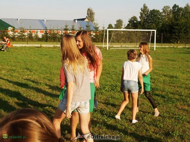 Krobia: Świetna zabawa podczas pikniku rodzinnego [12.08.2015] - zdjęcie #16 - eOstroleka.pl