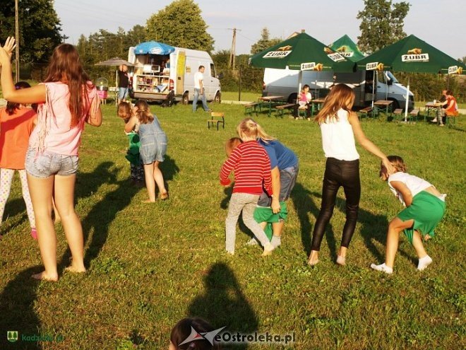 Krobia: Świetna zabawa podczas pikniku rodzinnego [12.08.2015] - zdjęcie #14 - eOstroleka.pl