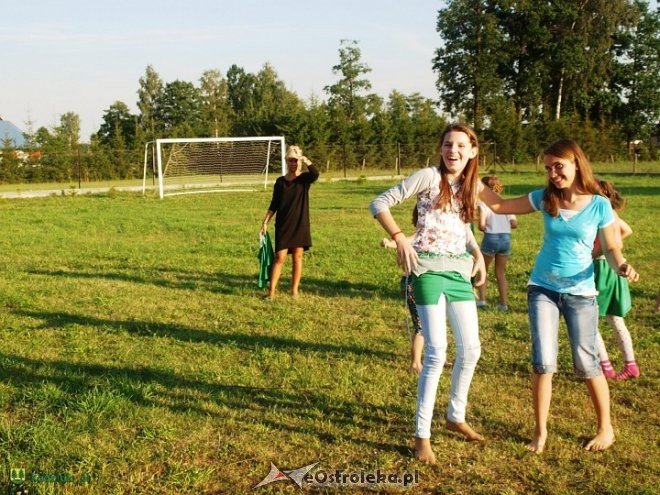 Krobia: Świetna zabawa podczas pikniku rodzinnego [12.08.2015] - zdjęcie #9 - eOstroleka.pl