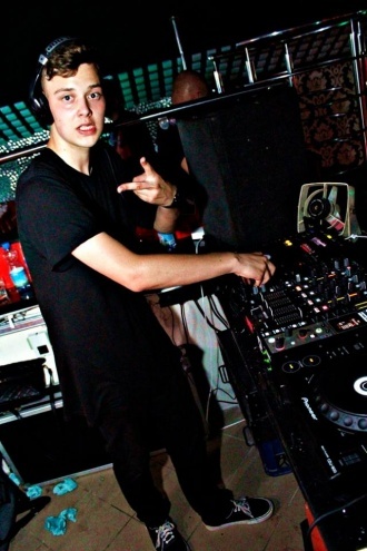DJ Sequence i Denix w Clubie Ibiza Zalesie [07.08.2015] - zdjęcie #25 - eOstroleka.pl