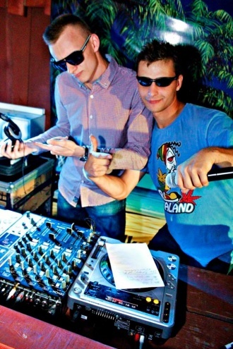 DJ Sequence i Denix w Clubie Ibiza Zalesie [07.08.2015] - zdjęcie #41 - eOstroleka.pl