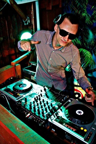 DJ Sequence i Denix w Clubie Ibiza Zalesie [07.08.2015] - zdjęcie #22 - eOstroleka.pl