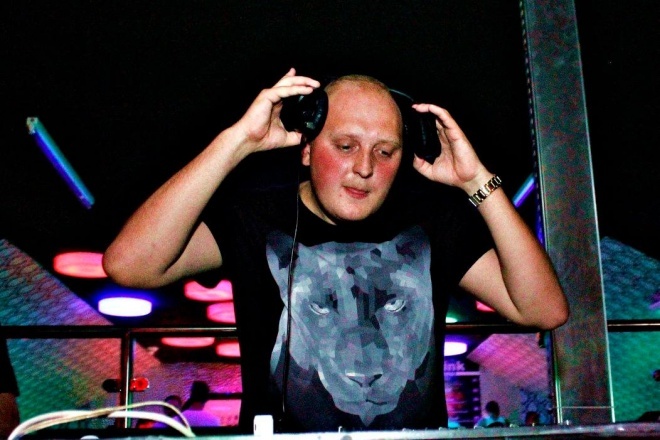 DJ Sequence i Denix w Clubie Ibiza Zalesie [07.08.2015] - zdjęcie #14 - eOstroleka.pl