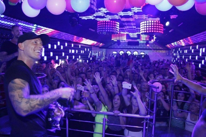 Club Ibiza Zalesie obchodził 9. urodziny [14.08.2015] - zdjęcie #107 - eOstroleka.pl