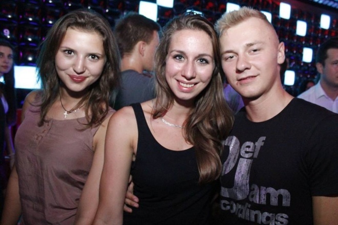 Club Ibiza Zalesie obchodził 9. urodziny [14.08.2015] - zdjęcie #68 - eOstroleka.pl