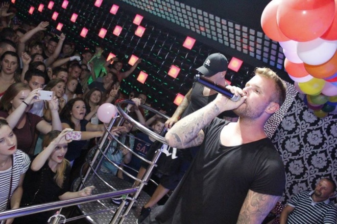 Club Ibiza Zalesie obchodził 9. urodziny [14.08.2015] - zdjęcie #27 - eOstroleka.pl