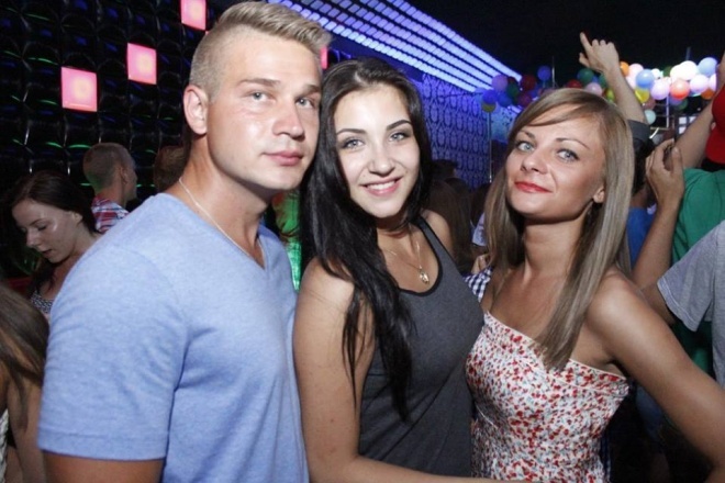 Club Ibiza Zalesie obchodził 9. urodziny [14.08.2015] - zdjęcie #22 - eOstroleka.pl
