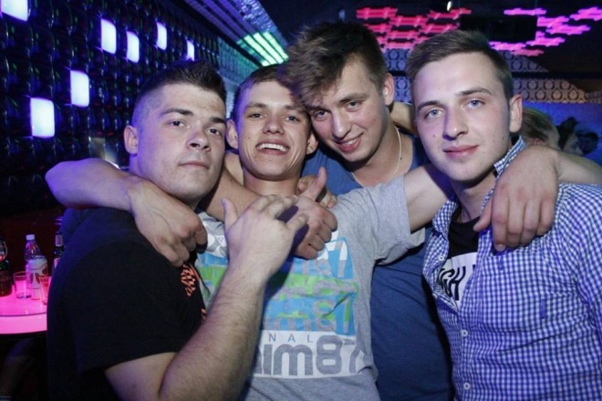 Club Ibiza Zalesie obchodził 9. urodziny [14.08.2015] - zdjęcie #126 - eOstroleka.pl