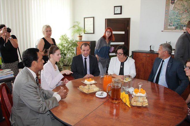 Ambasador Peru z wizytą w Ostrołęce [20.08.2015] - zdjęcie #34 - eOstroleka.pl