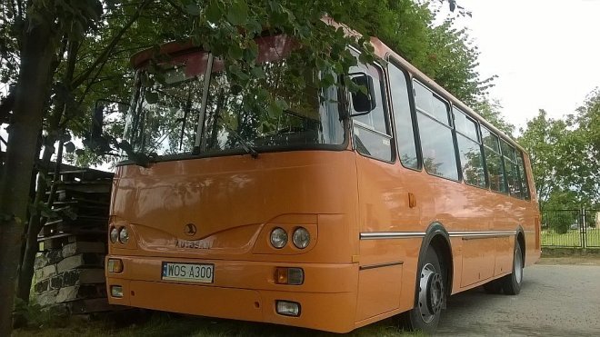 Urząd Gminy Łyse sprzedaje koparko-ładowarkę i autokar [20.08.2015] - zdjęcie #7 - eOstroleka.pl