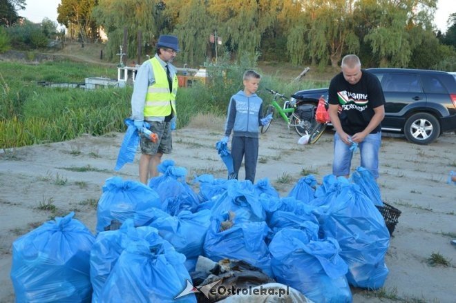 Sprzątanie rzeki Narew [20.08.2015] - zdjęcie #6 - eOstroleka.pl