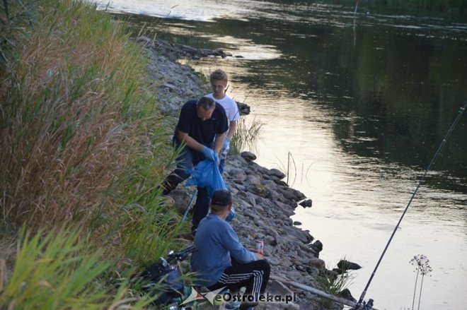 Sprzątanie rzeki Narew [20.08.2015] - zdjęcie #7 - eOstroleka.pl