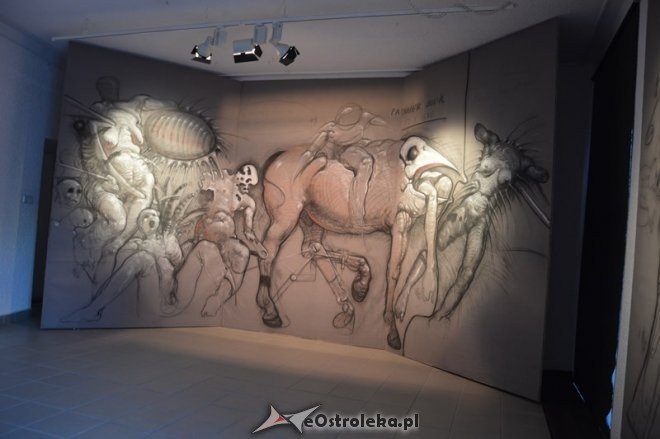 Wernisaż wystawy Franciszka Starowieyskiego [20.08.2015] - zdjęcie #40 - eOstroleka.pl