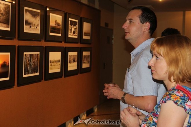 Wernisaż poplenerowej wystawy „Kurpiowska Ballada” [21.08.2015] - zdjęcie #14 - eOstroleka.pl
