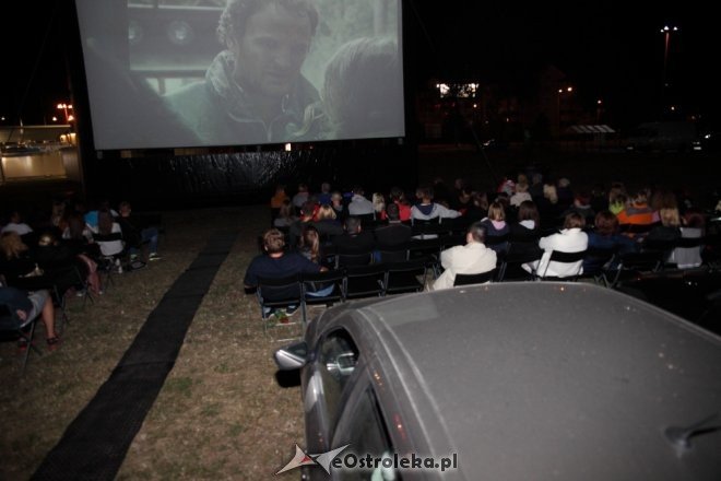 Ostatnie w tym roku „Kino pod Gwiazdami z E.Leclerc” [21.08.2015] - zdjęcie #11 - eOstroleka.pl