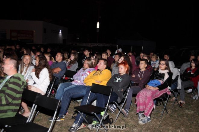 Ostatnie w tym roku „Kino pod Gwiazdami z E.Leclerc” [21.08.2015] - zdjęcie #8 - eOstroleka.pl